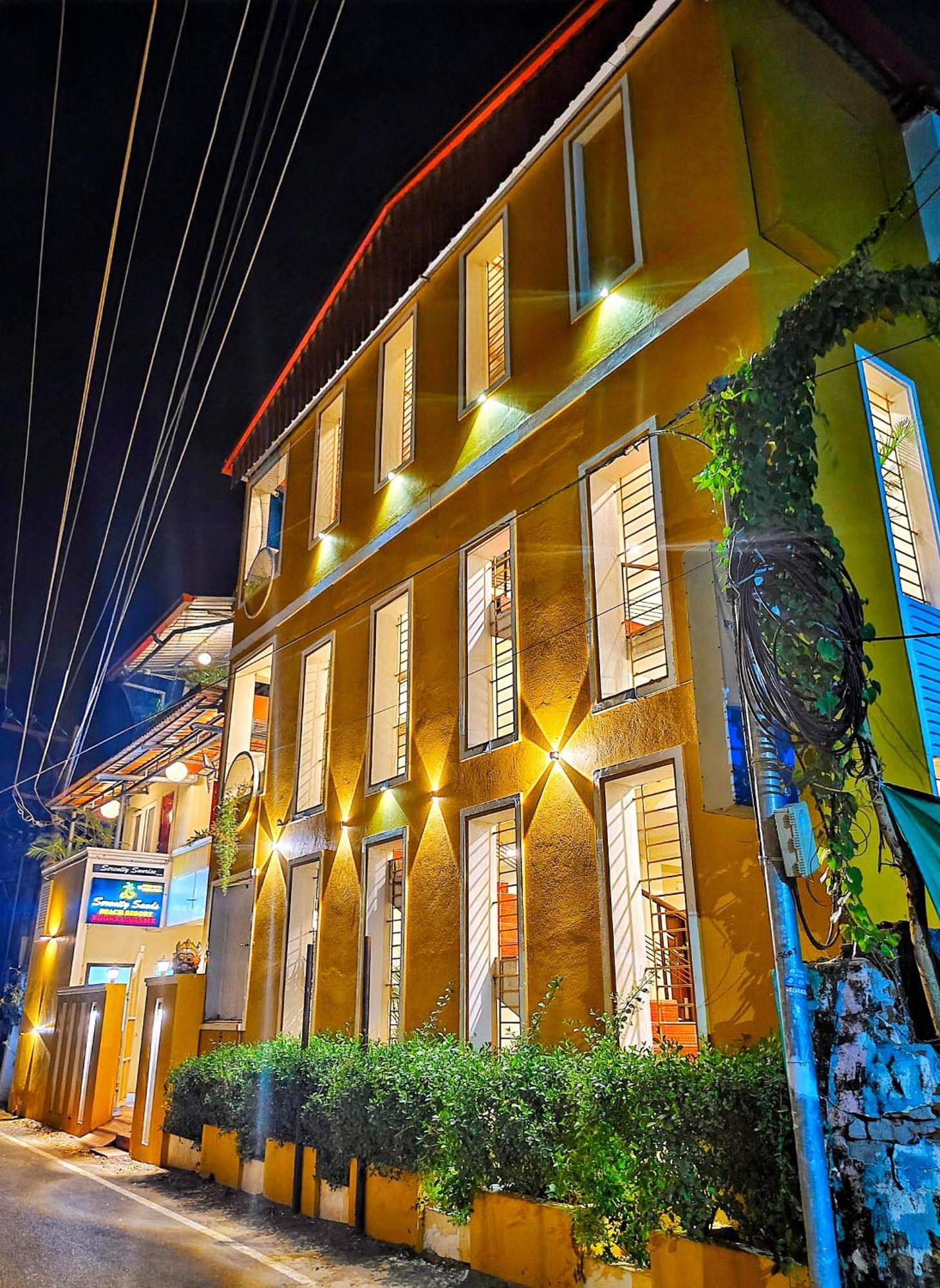 Serenity Sands Beach Resort Pondicherry Exterior photo